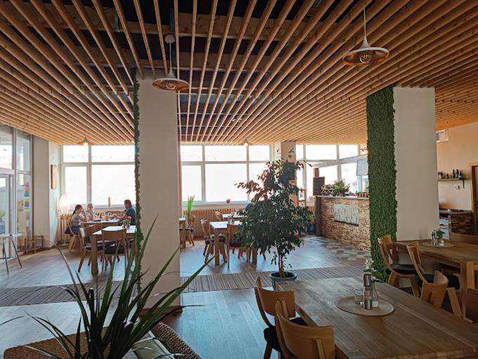 Hybadlo Motel Liptovský Hrádok Buitenkant foto